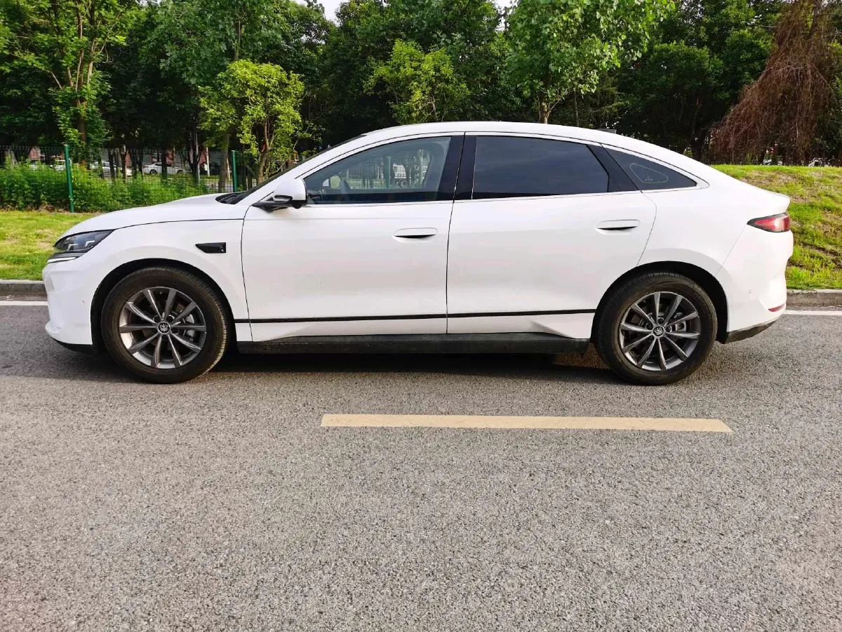 2025 BYD QinL BEV,autocango,china used car exporter,china ev exporter,chinese used car exporter,chinese used ev exporter