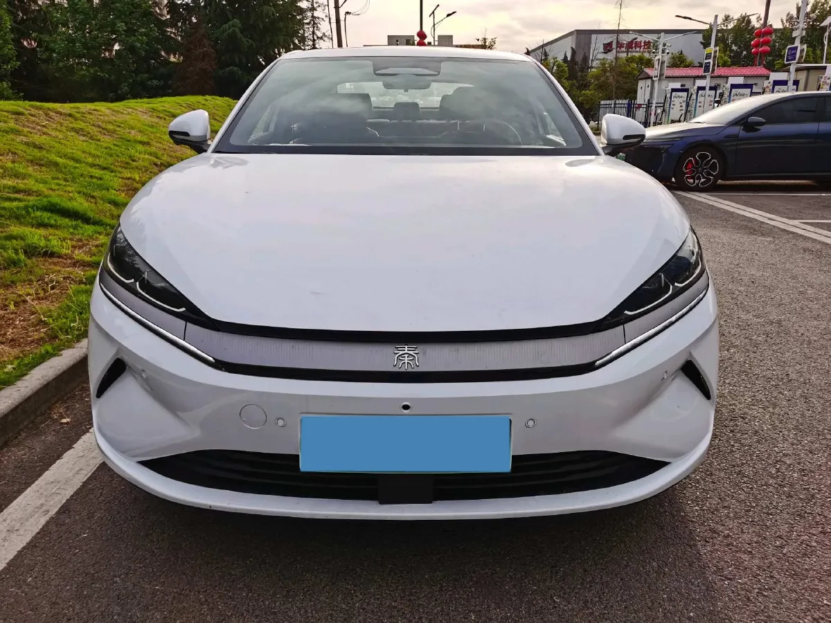2025 BYD QinL BEV,autocango,china used car exporter,china ev exporter,chinese used car exporter,chinese used ev exporter