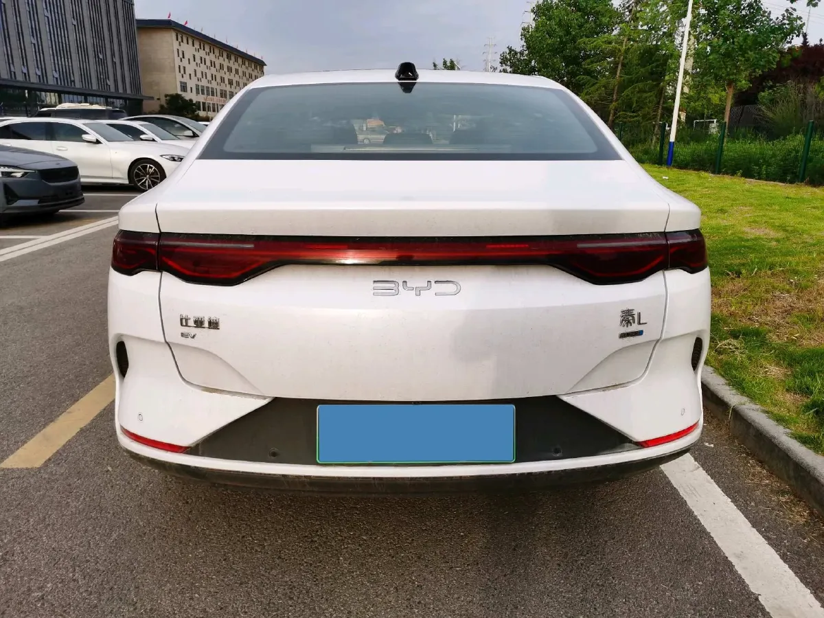 2025 BYD QinL BEV,autocango,china used car exporter,china ev exporter,chinese used car exporter,chinese used ev exporter