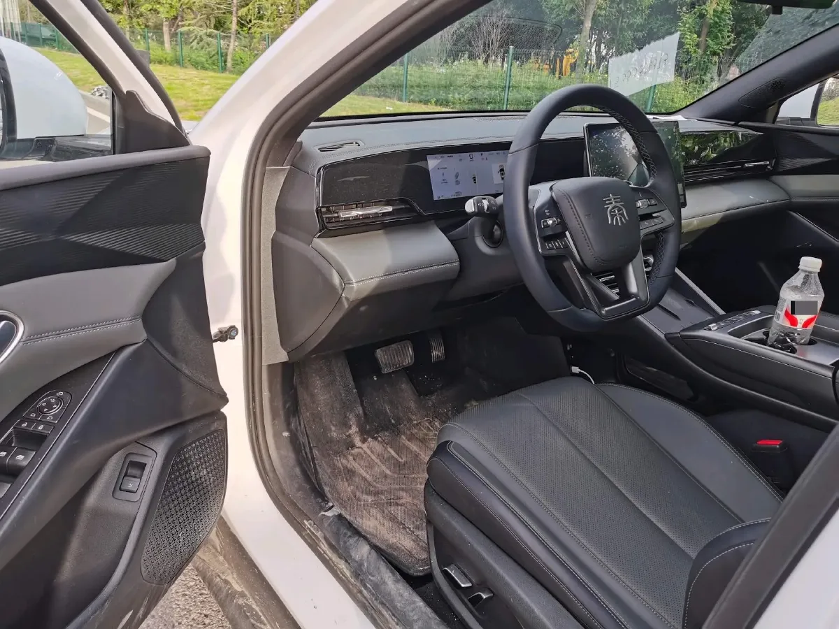 2025 BYD QinL BEV,autocango,china used car exporter,china ev exporter,chinese used car exporter,chinese used ev exporter