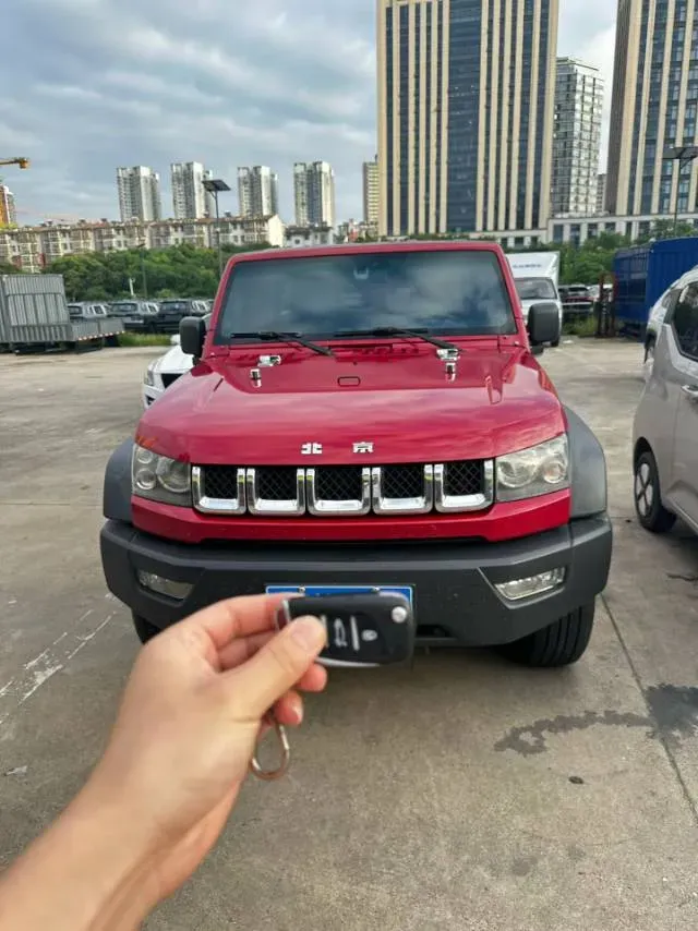 2017 Beijing BJ40 2.3T 250HP L4 6AT,autocango,china used car exporter,china ev exporter,chinese used car exporter,chinese used ev exporter