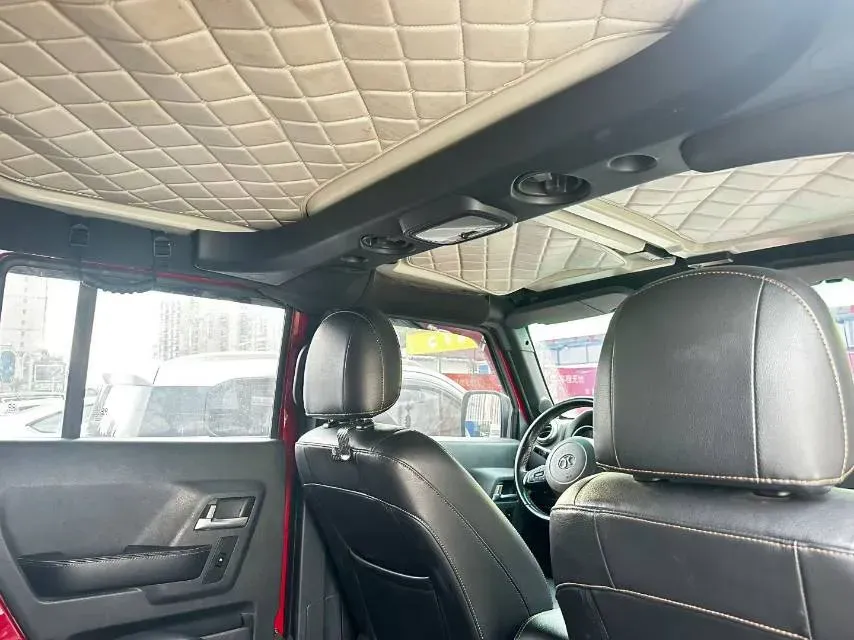 2017 Beijing BJ40 2.3T 250HP L4 6AT,autocango,china used car exporter,china ev exporter,chinese used car exporter,chinese used ev exporter
