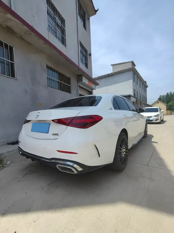 2024 Mercedes-Benz C Class 1.5T 204HP L4 9AT,autocango,china used car exporter,china ev exporter,chinese used car exporter,chinese used ev exporter
