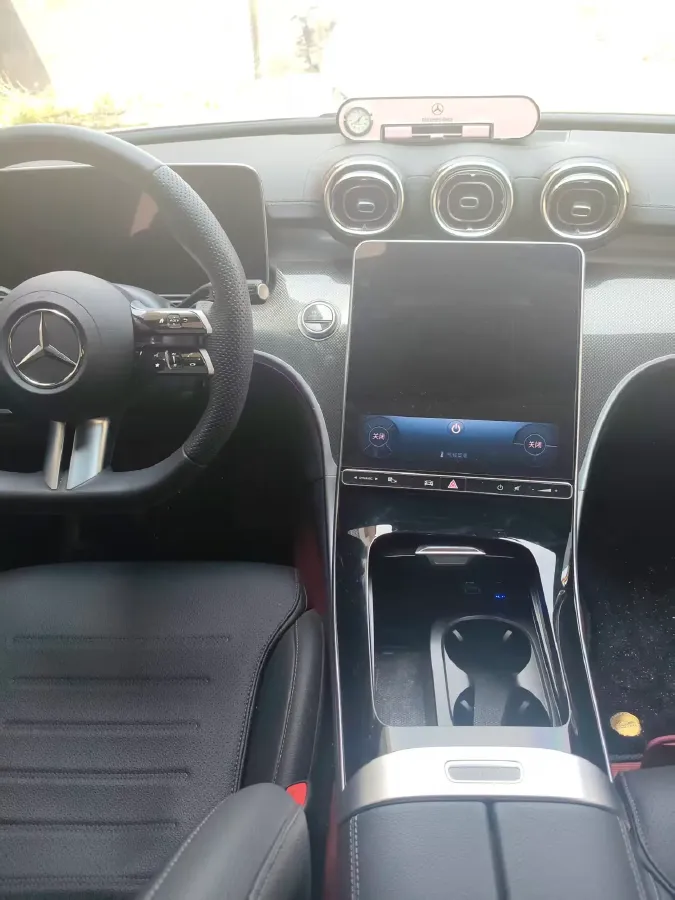 2024 Mercedes-Benz C Class 1.5T 204HP L4 9AT,autocango,china used car exporter,china ev exporter,chinese used car exporter,chinese used ev exporter