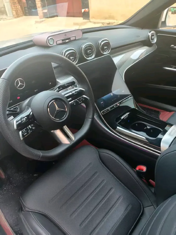 2024 Mercedes-Benz C Class 1.5T 204HP L4 9AT,autocango,china used car exporter,china ev exporter,chinese used car exporter,chinese used ev exporter