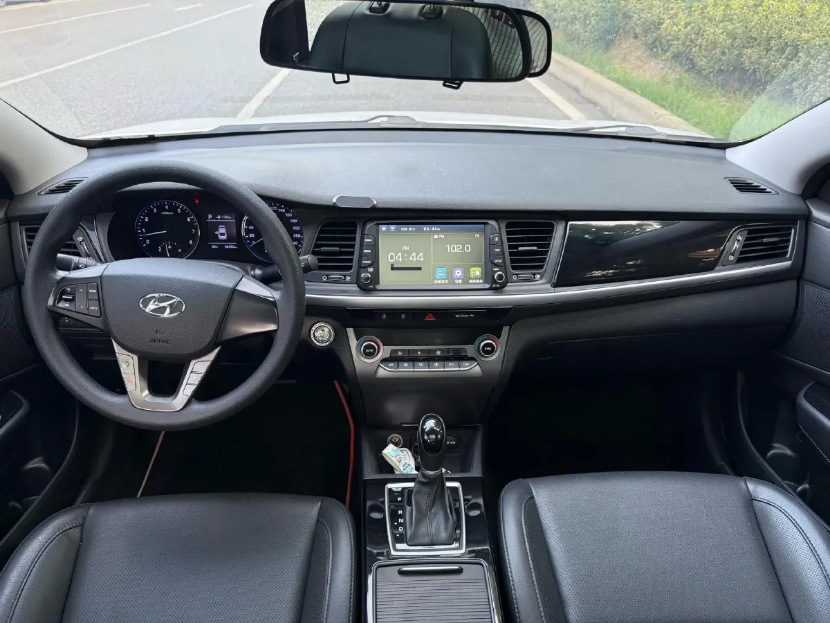 2017 Hyundai Mistra 1.8L 143HP L4 6AT,autocango,china used car exporter,china ev exporter,chinese used car exporter,chinese used ev exporter