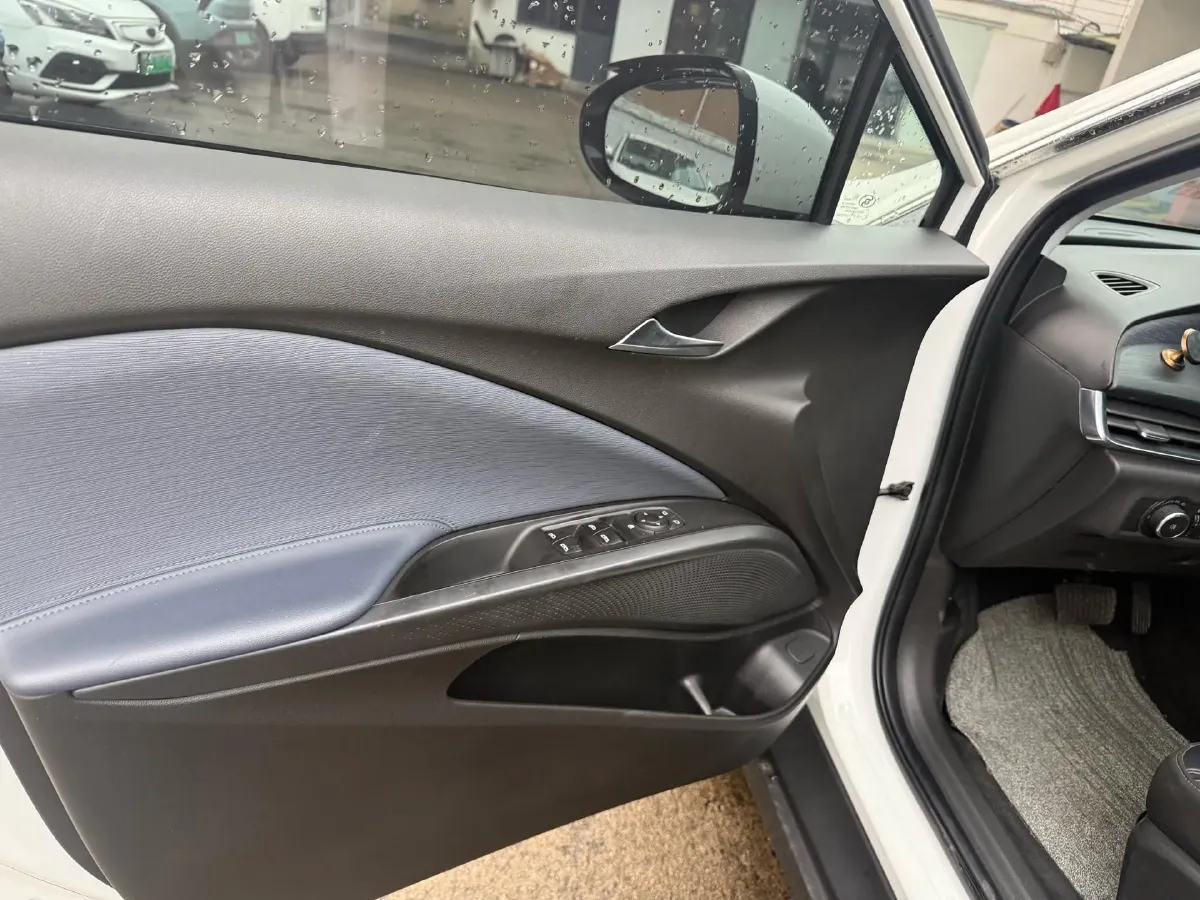 2022 Bestune T99 2.0T 224HP L4 6AT,autocango,china used car exporter,china ev exporter,chinese used car exporter,chinese used ev exporter