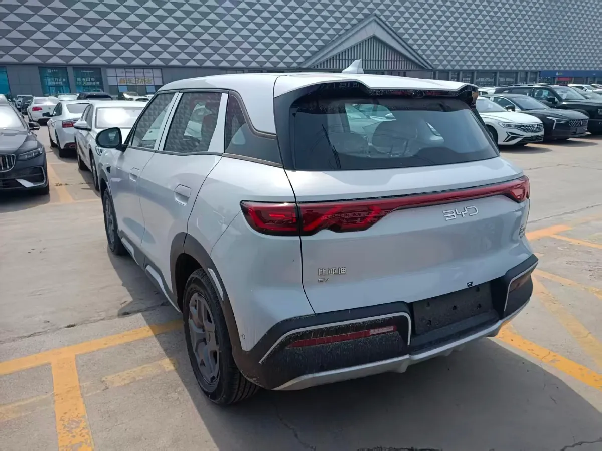 2024 BYD YuanUP BEV 45.12KWH,autocango,china used car exporter,china ev exporter,chinese used car exporter,chinese used ev exporter