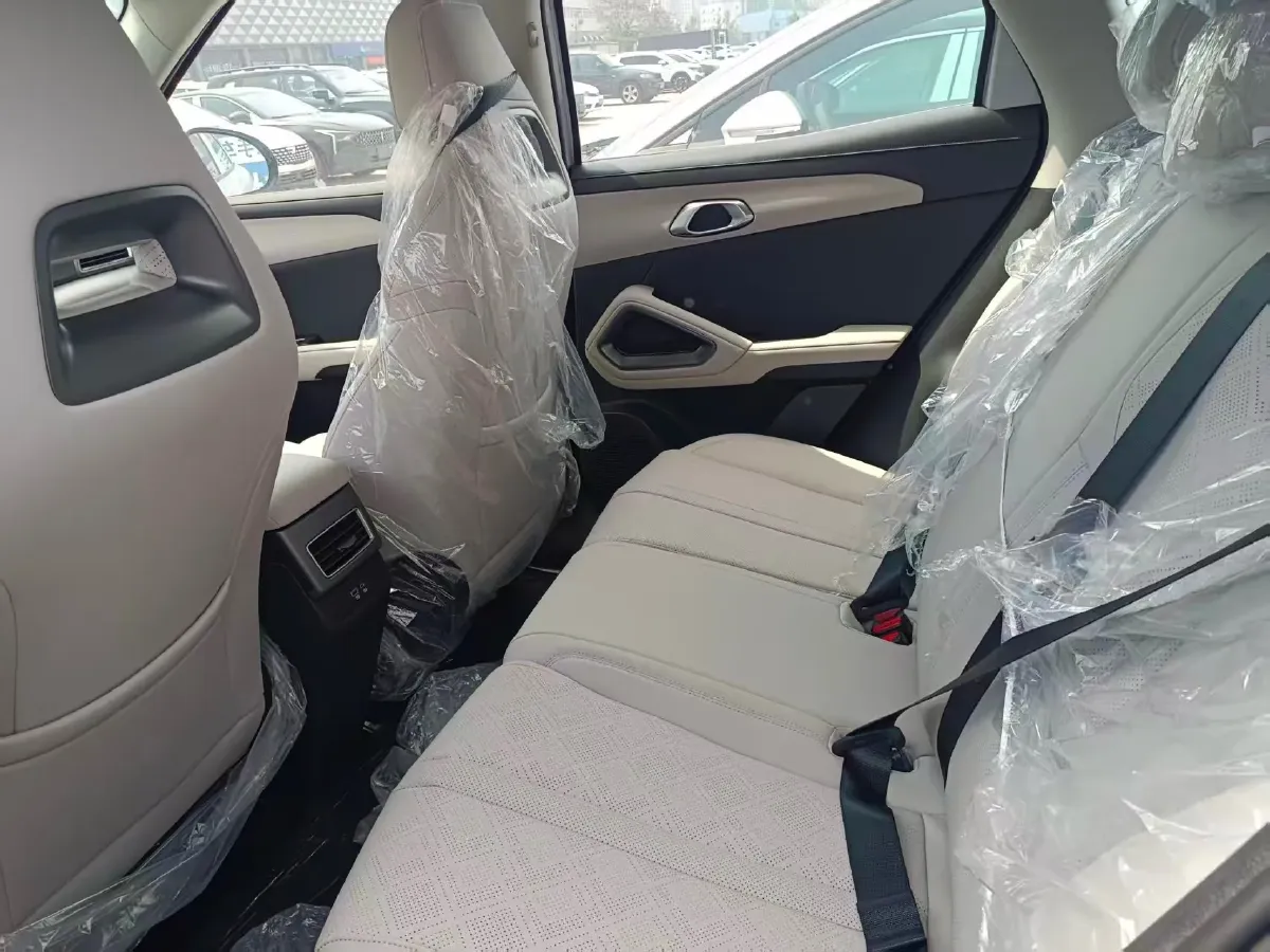 2024 BYD YuanUP BEV 45.12KWH,autocango,china used car exporter,china ev exporter,chinese used car exporter,chinese used ev exporter
