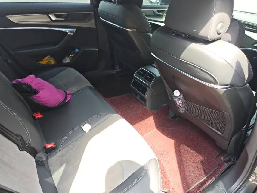 2020 Audi A6L 2.0T 252HP L4 7DCT PHEV 14.1KWH,autocango,china used car exporter,china ev exporter,chinese used car exporter,chinese used ev exporter
