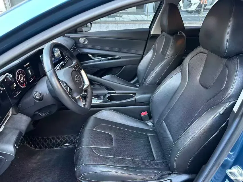 2021 Hyundai Elantra 1.5L 115HP L4 CVT,autocango,china used car exporter,china ev exporter,chinese used car exporter,chinese used ev exporter