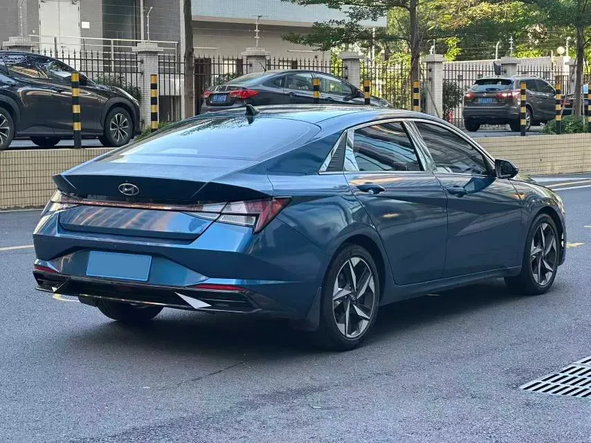 2021 Hyundai Elantra 1.5L 115HP L4 CVT,autocango,china used car exporter,china ev exporter,chinese used car exporter,chinese used ev exporter