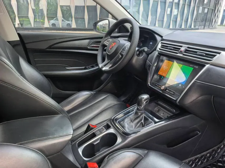 2020 Roewe i5 1.5L 120HP L4 CVT,autocango,china used car exporter,china ev exporter,chinese used car exporter,chinese used ev exporter