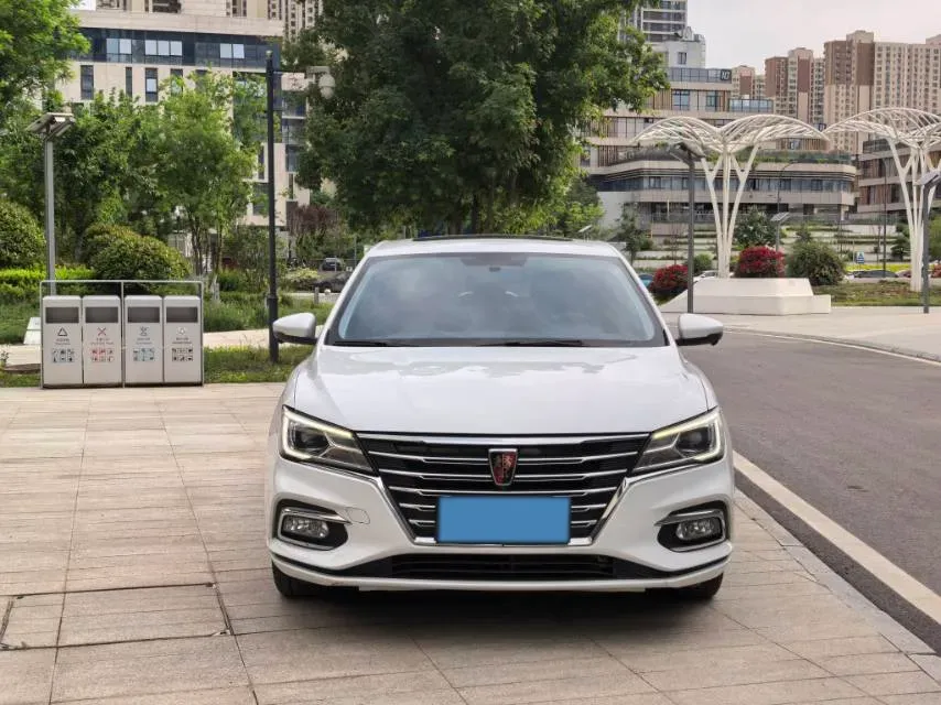 2020 Roewe i5 1.5L 120HP L4 CVT,autocango,china used car exporter,china ev exporter,chinese used car exporter,chinese used ev exporter