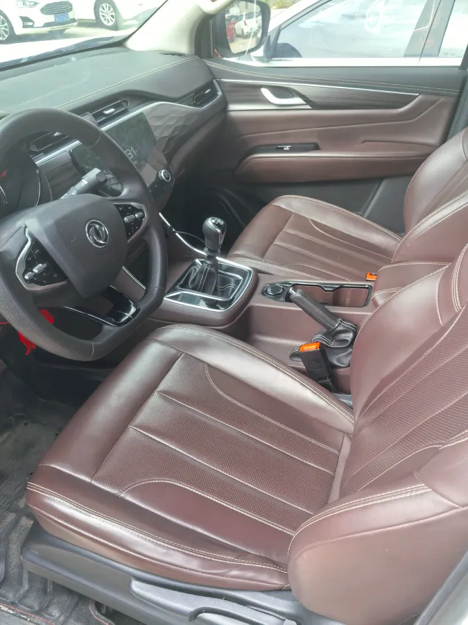 2022 Dongfeng RuiQi 7 2.3T 166HP L4 8AT,autocango,china used car exporter,china ev exporter,chinese used car exporter,chinese used ev exporter