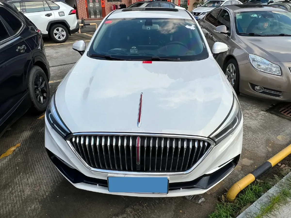 2020 HongQi H5 1.5T 169HP L4 7DCT,autocango,china used car exporter,china ev exporter,chinese used car exporter,chinese used ev exporter