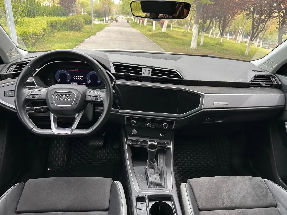 2021 Audi Q3 1.4T 150HP L4 7DCT,autocango,china used car exporter,china ev exporter,chinese used car exporter,chinese used ev exporter
