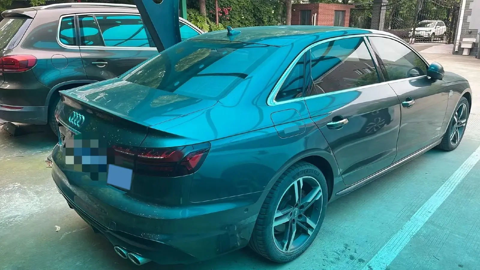 2020 Audi A4L 2.0T 190HP L4 7DCT,autocango,china used car exporter,china ev exporter,chinese used car exporter,chinese used ev exporter