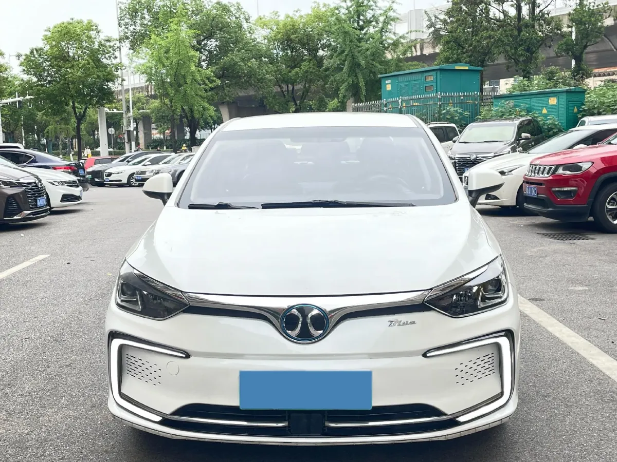 2018 BeiJing Auto EU5 BEV 53.66KWH,autocango,china used car exporter,china ev exporter,chinese used car exporter,chinese used ev exporter