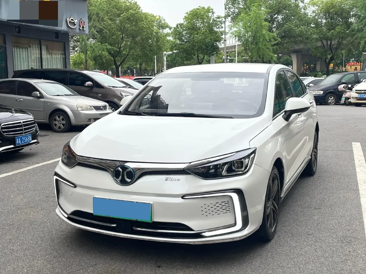 2018 BeiJing Auto EU5 BEV 53.66KWH,autocango,china used car exporter,china ev exporter,chinese used car exporter,chinese used ev exporter