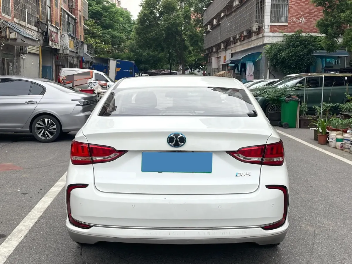 2018 BeiJing Auto EU5 BEV 53.66KWH,autocango,china used car exporter,china ev exporter,chinese used car exporter,chinese used ev exporter