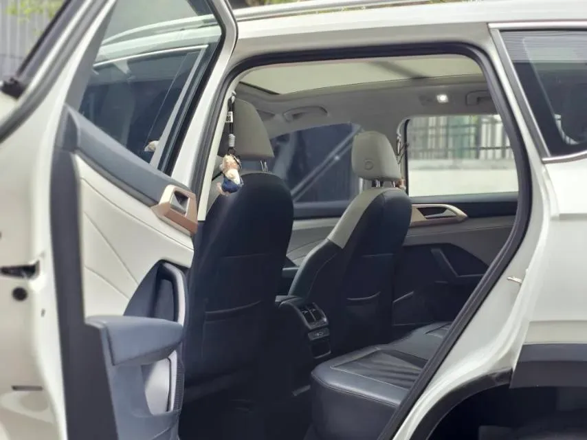 2023 Volkswagen Tharu 1.5T 160HP L4 7DCT,autocango,china used car exporter,china ev exporter,chinese used car exporter,chinese used ev exporter