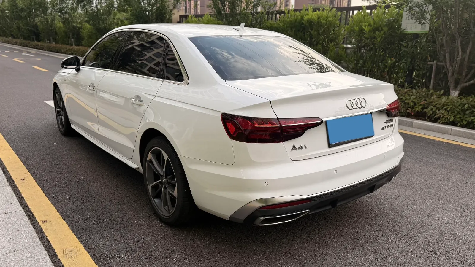 2020 Audi A4L 2.0T 190HP L4 7DCT,autocango,china used car exporter,china ev exporter,chinese used car exporter,chinese used ev exporter