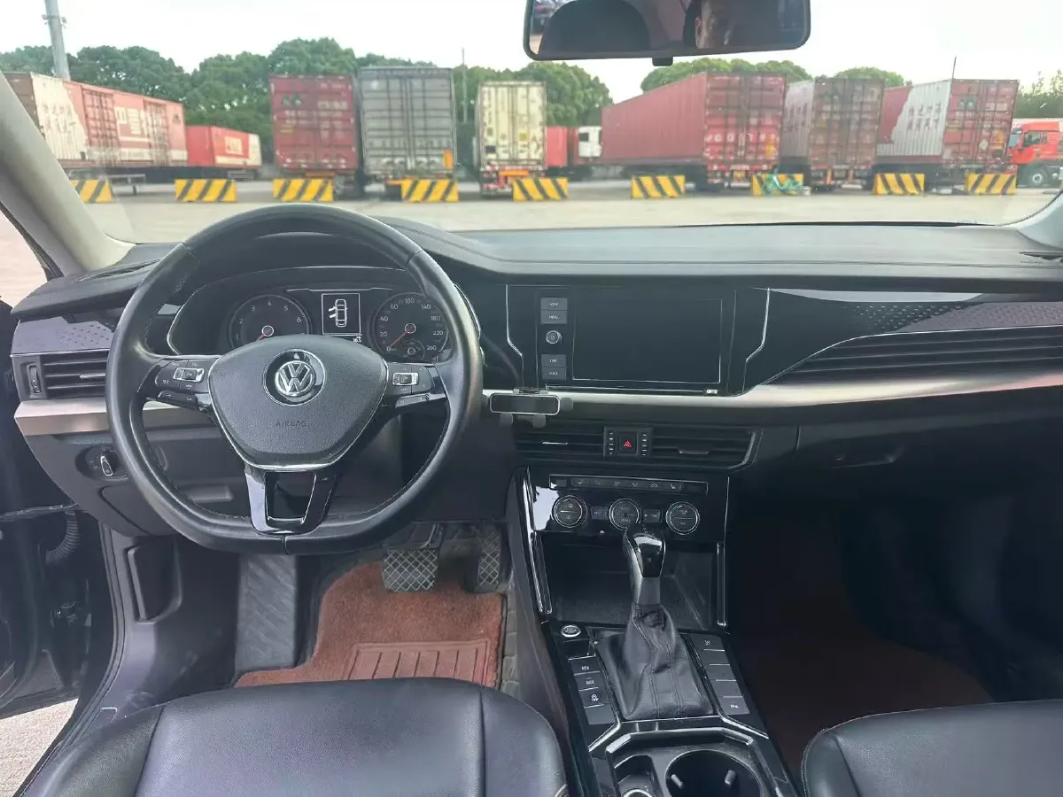 2019 Skoda Kodiak 2.0T 186HP L4 7DCT,autocango,china used car exporter,china ev exporter,chinese used car exporter,chinese used ev exporter