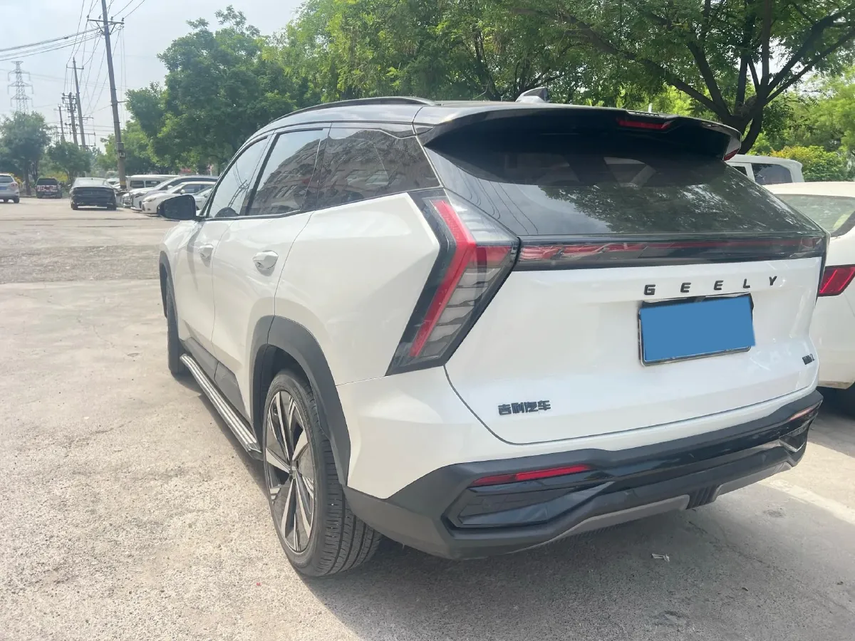 2024 Geely StarRay 1.5T 181HP L4 7DCT,autocango,china used car exporter,china ev exporter,chinese used car exporter,chinese used ev exporter