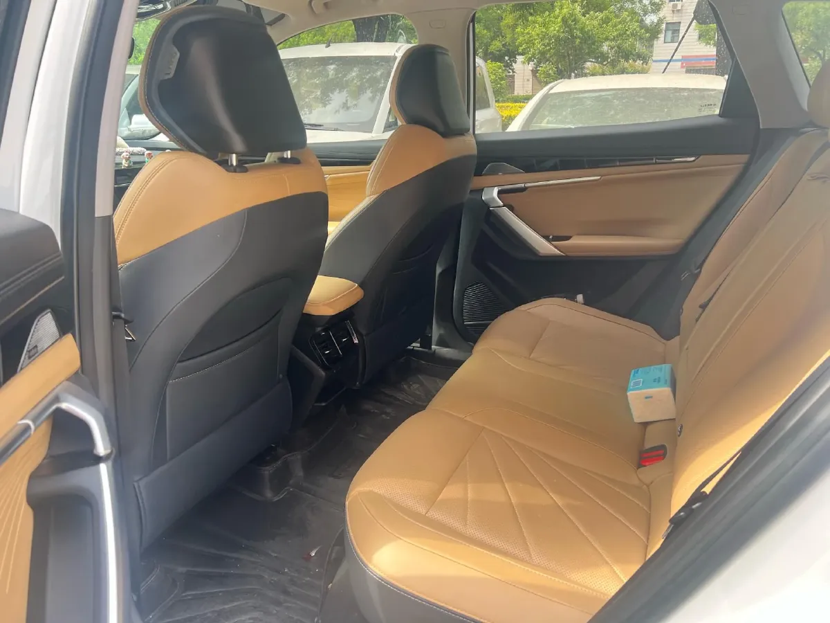 2024 Geely StarRay 1.5T 181HP L4 7DCT,autocango,china used car exporter,china ev exporter,chinese used car exporter,chinese used ev exporter