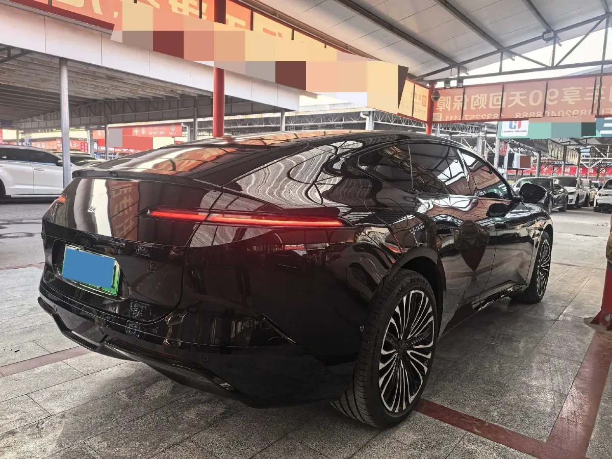 2025 Avatr 12 1.5T 156HP L4 REEV 39.05KWH,autocango,china used car exporter,china ev exporter,chinese used car exporter,chinese used ev exporter
