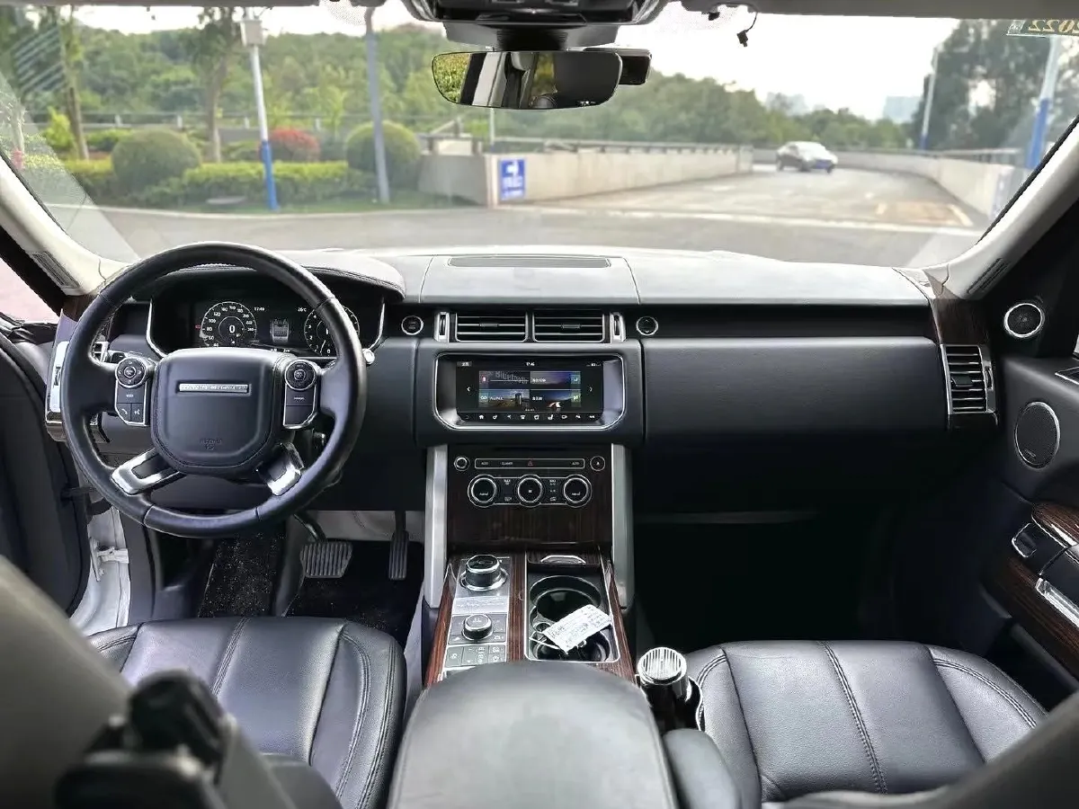 2017 Land Rover Range Rover 3.0T 340HP V6 8AT,autocango,china used car exporter,china ev exporter,chinese used car exporter,chinese used ev exporter