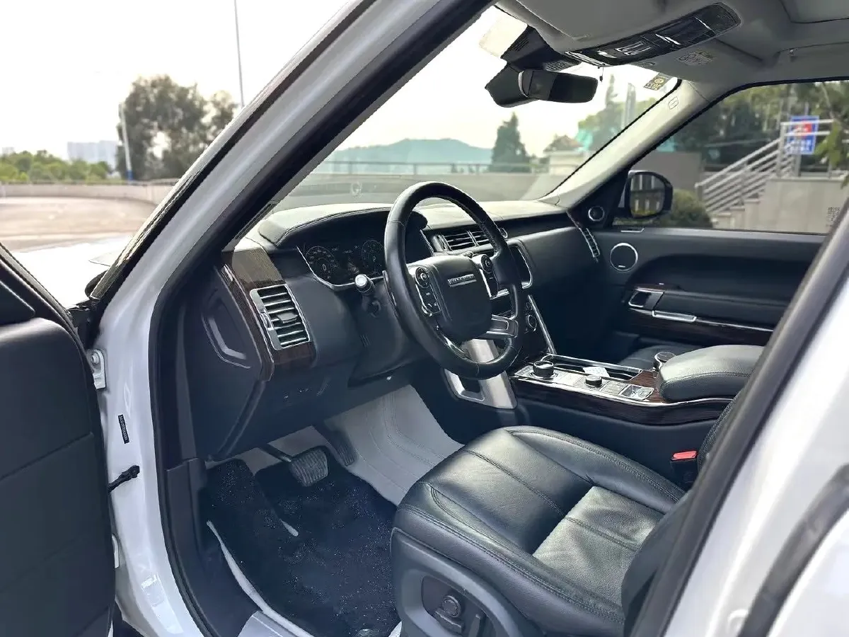 2017 Land Rover Range Rover 3.0T 340HP V6 8AT,autocango,china used car exporter,china ev exporter,chinese used car exporter,chinese used ev exporter
