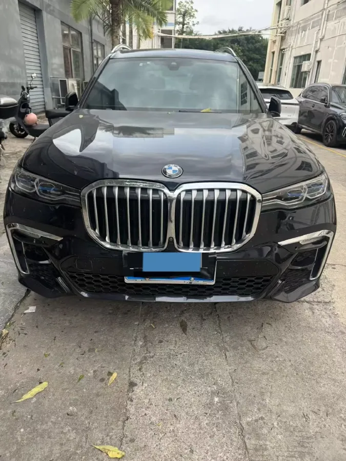 2022 BMW X7 3.0T 340HP L6 8AT,autocango,china used car exporter,china ev exporter,chinese used car exporter,chinese used ev exporter