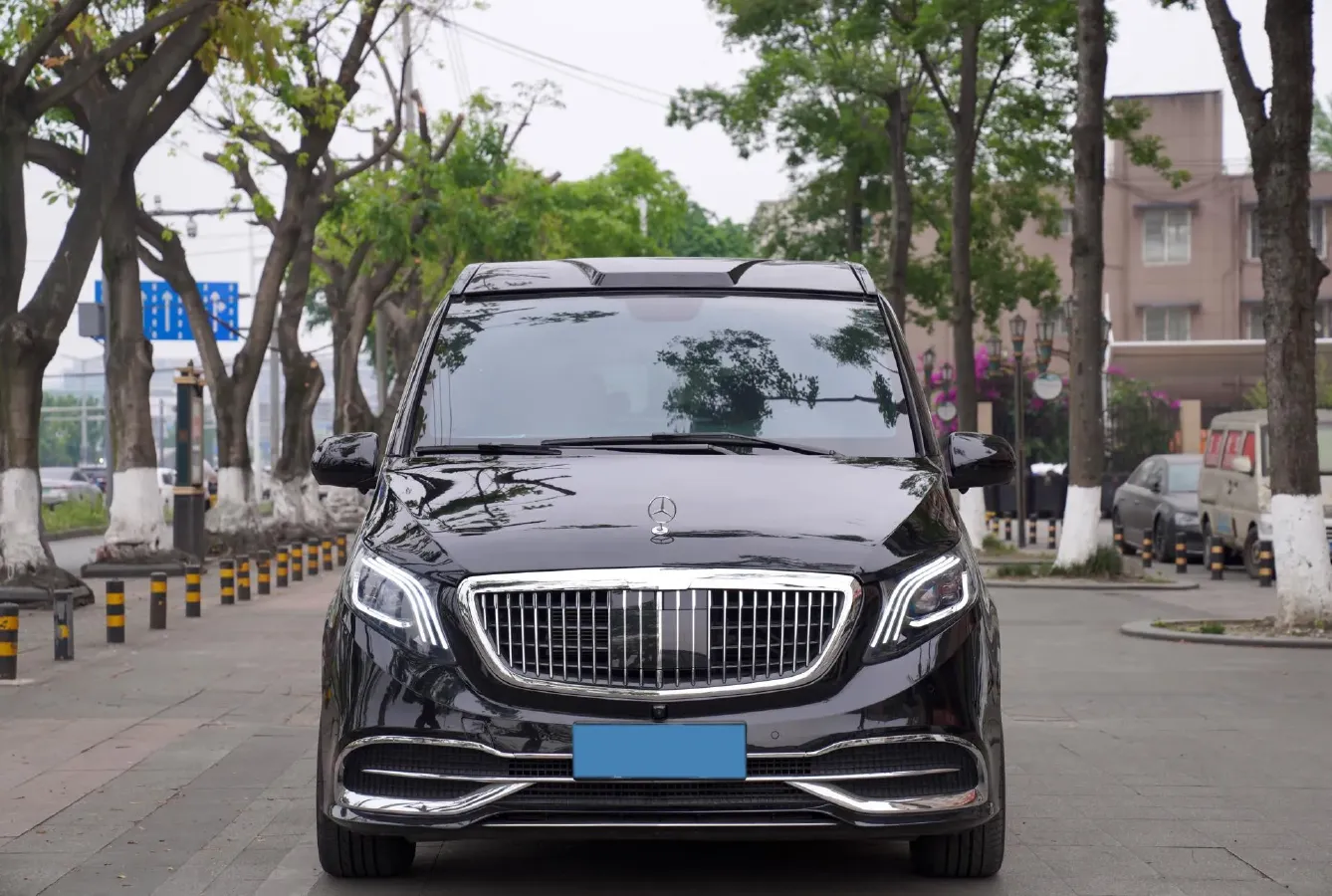 2023 Mercedes-Benz Vito 2.0T 211HP L4 9AT,autocango,china used car exporter,china ev exporter,chinese used car exporter,chinese used ev exporter