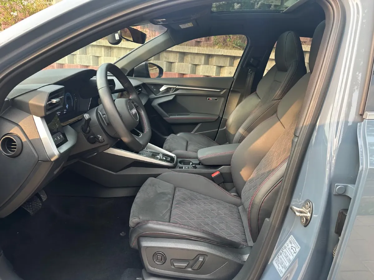 2022 Audi A3 1.4T 150HP L4 7DCT,autocango,china used car exporter,china ev exporter,chinese used car exporter,chinese used ev exporter