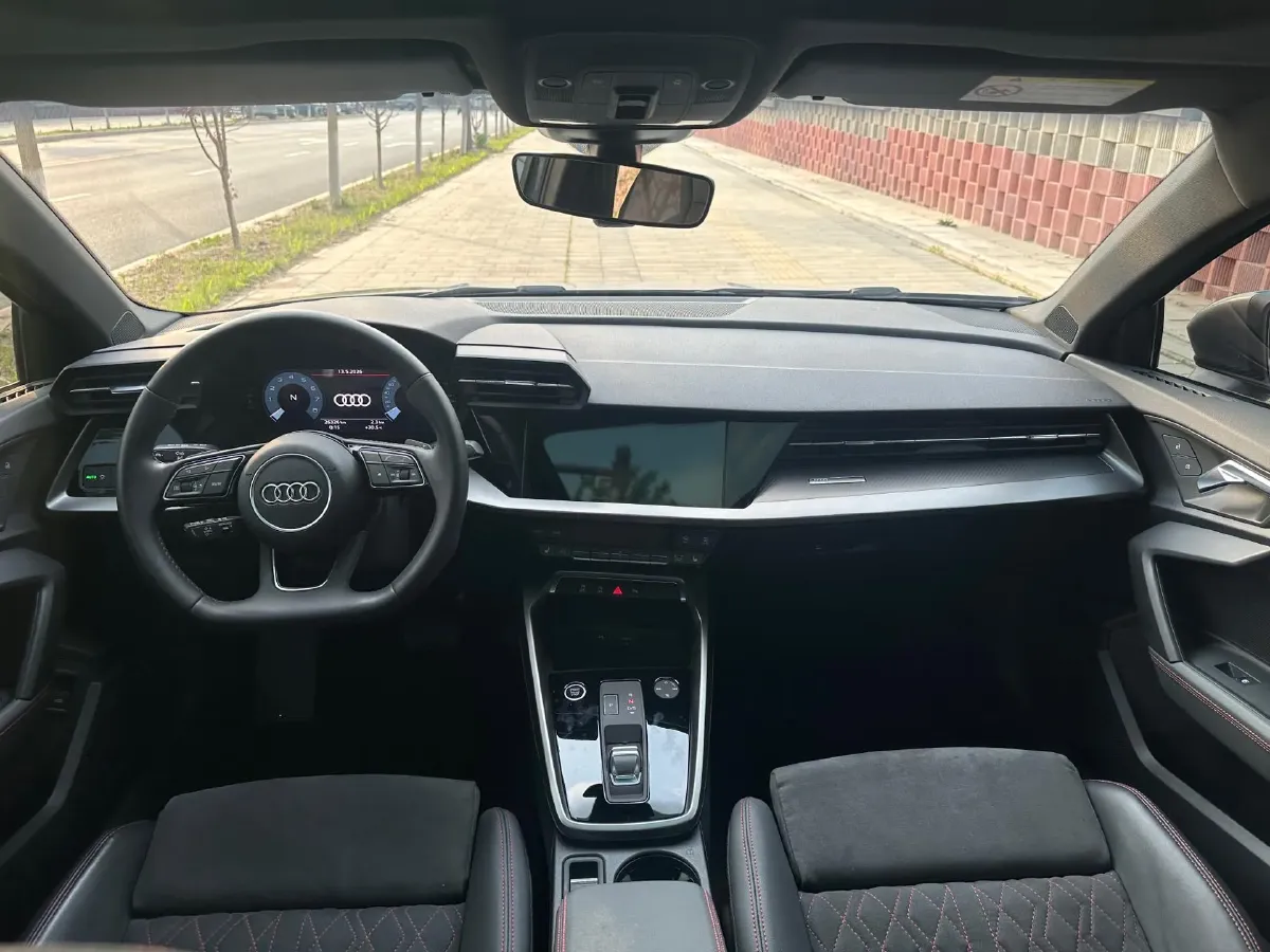 2022 Audi A3 1.4T 150HP L4 7DCT,autocango,china used car exporter,china ev exporter,chinese used car exporter,chinese used ev exporter