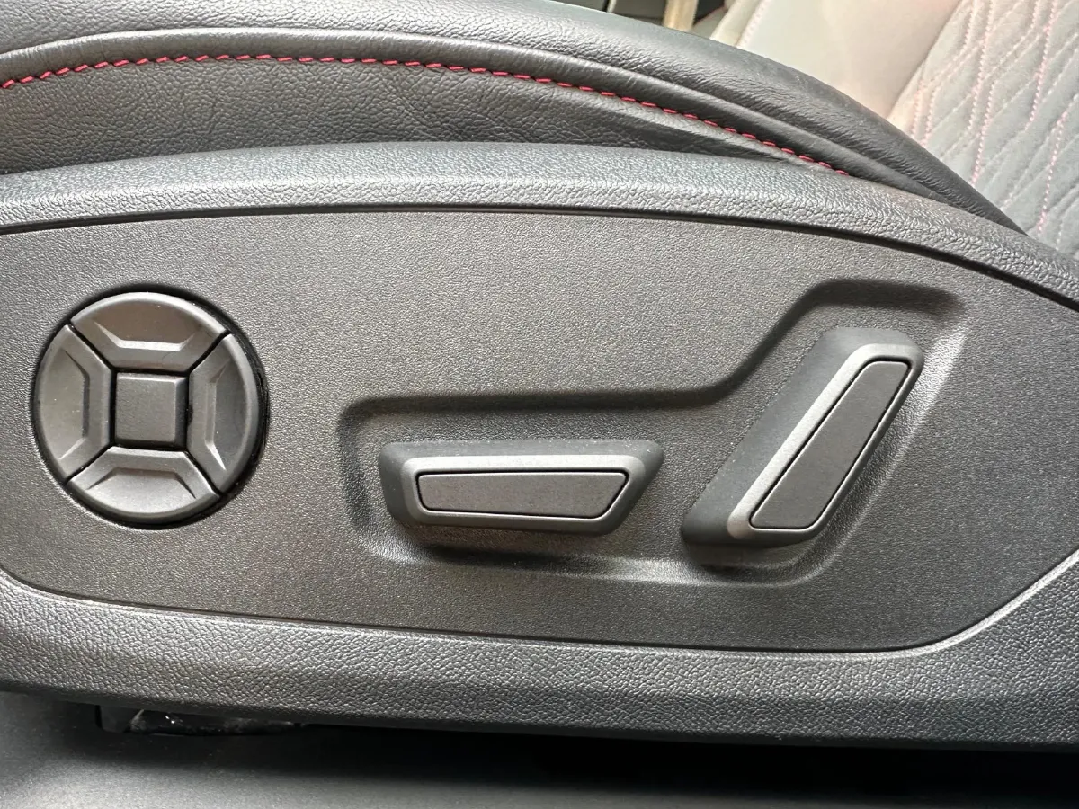 2022 Audi A3 1.4T 150HP L4 7DCT,autocango,china used car exporter,china ev exporter,chinese used car exporter,chinese used ev exporter