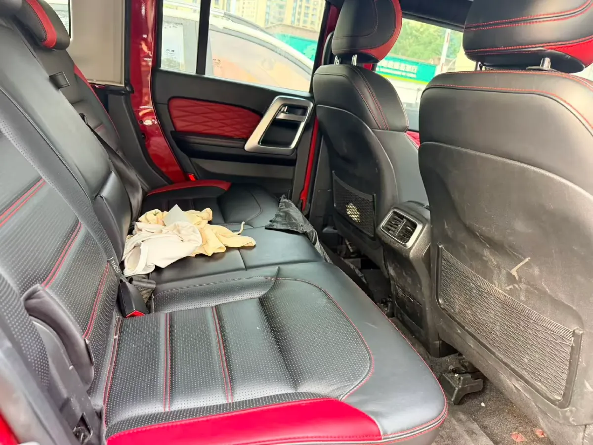 2020 Beijing BJ40 2.0T 224HP L4 8AT,autocango,china used car exporter,china ev exporter,chinese used car exporter,chinese used ev exporter