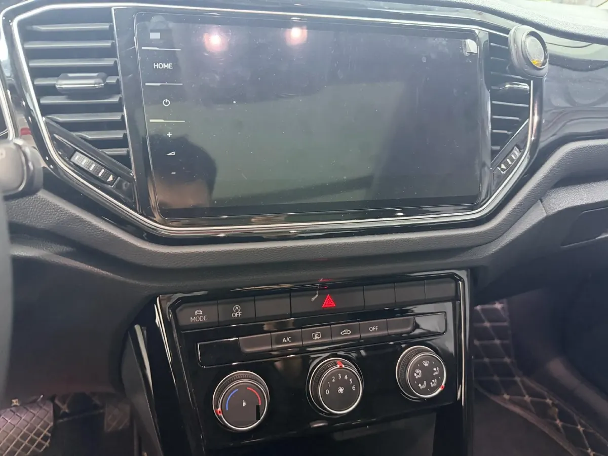 2021 Volkswagen T-Roc 1.4T 150HP L4 7DCT,autocango,china used car exporter,china ev exporter,chinese used car exporter,chinese used ev exporter