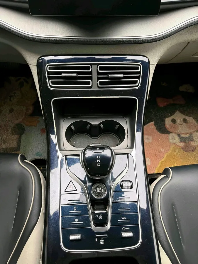 2021 MAXUS G50 1.5T 169HP L4 7DCT,autocango,china used car exporter,china ev exporter,chinese used car exporter,chinese used ev exporter