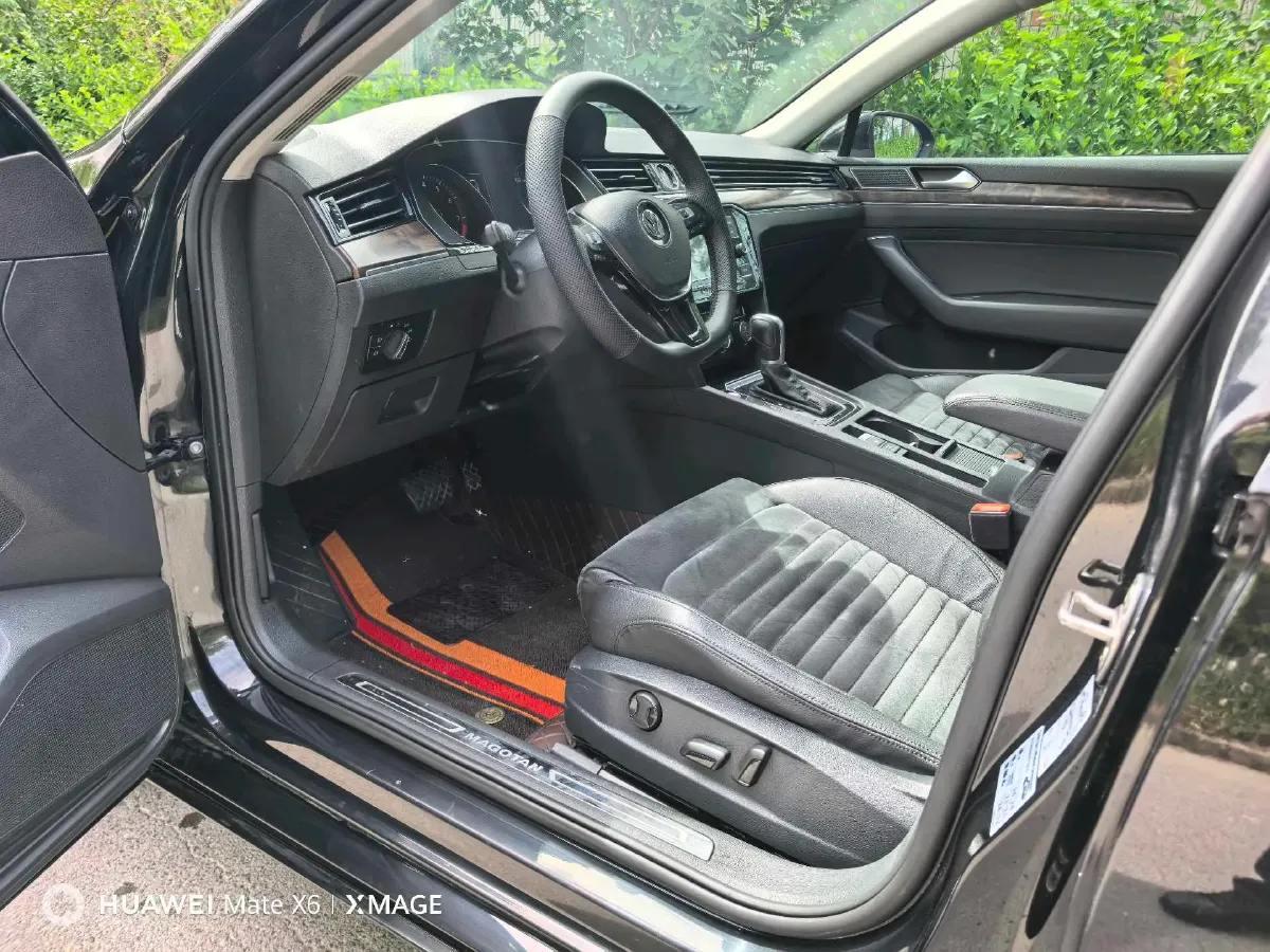 2018 Volkswagen Magotan 1.8T 180HP L4 7DCT,autocango,china used car exporter,china ev exporter,chinese used car exporter,chinese used ev exporter