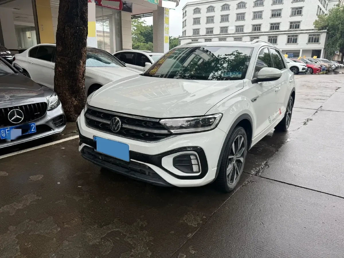 2023 Volkswagen T-Roc 1.5T 160HP L4 7DCT,autocango,china used car exporter,china ev exporter,chinese used car exporter,chinese used ev exporter