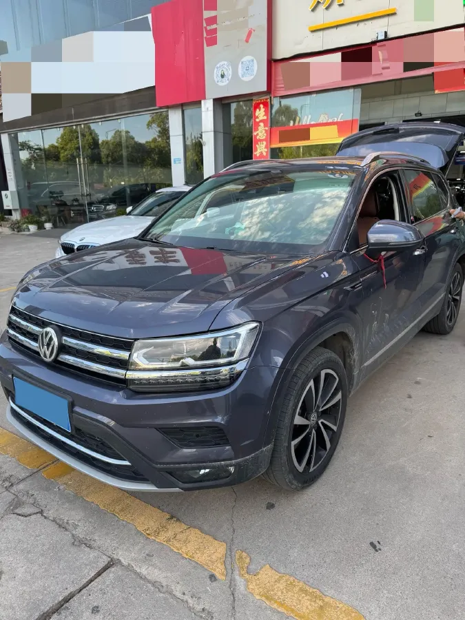 2019 Jeep Compass 1.3T 173HP L4 9AT,autocango,china used car exporter,china ev exporter,chinese used car exporter,chinese used ev exporter