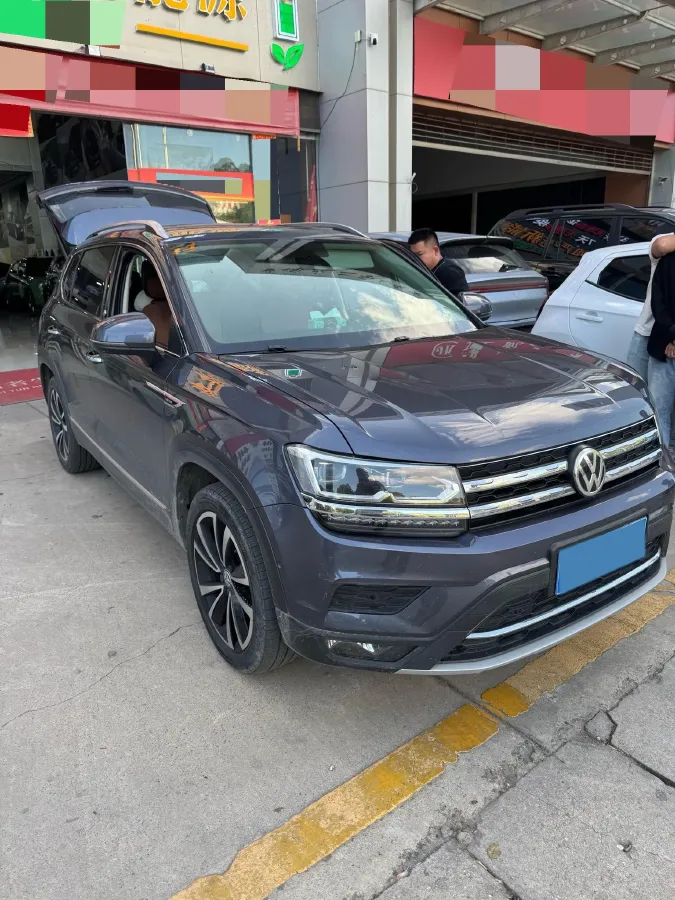 2019 Jeep Compass 1.3T 173HP L4 9AT,autocango,china used car exporter,china ev exporter,chinese used car exporter,chinese used ev exporter