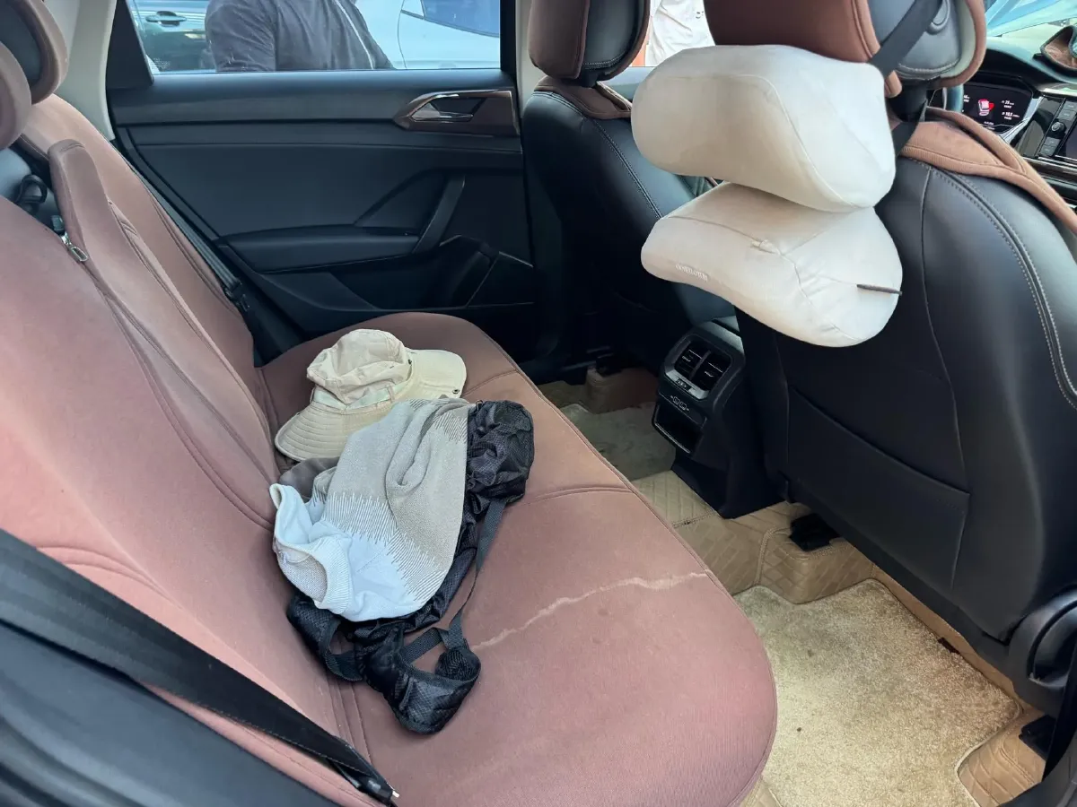 2019 Jeep Compass 1.3T 173HP L4 9AT,autocango,china used car exporter,china ev exporter,chinese used car exporter,chinese used ev exporter