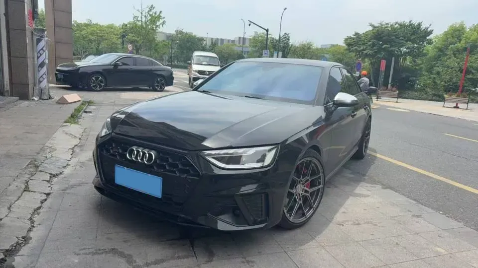 2022 Audi S4 3.0T 354HP V6 8AT,autocango,china used car exporter,china ev exporter,chinese used car exporter,chinese used ev exporter