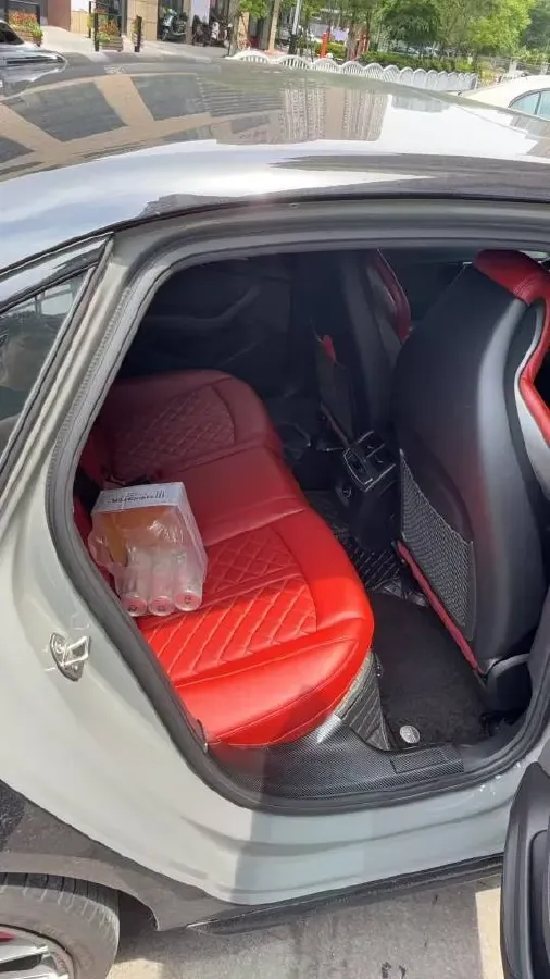 2022 Audi S4 3.0T 354HP V6 8AT,autocango,china used car exporter,china ev exporter,chinese used car exporter,chinese used ev exporter