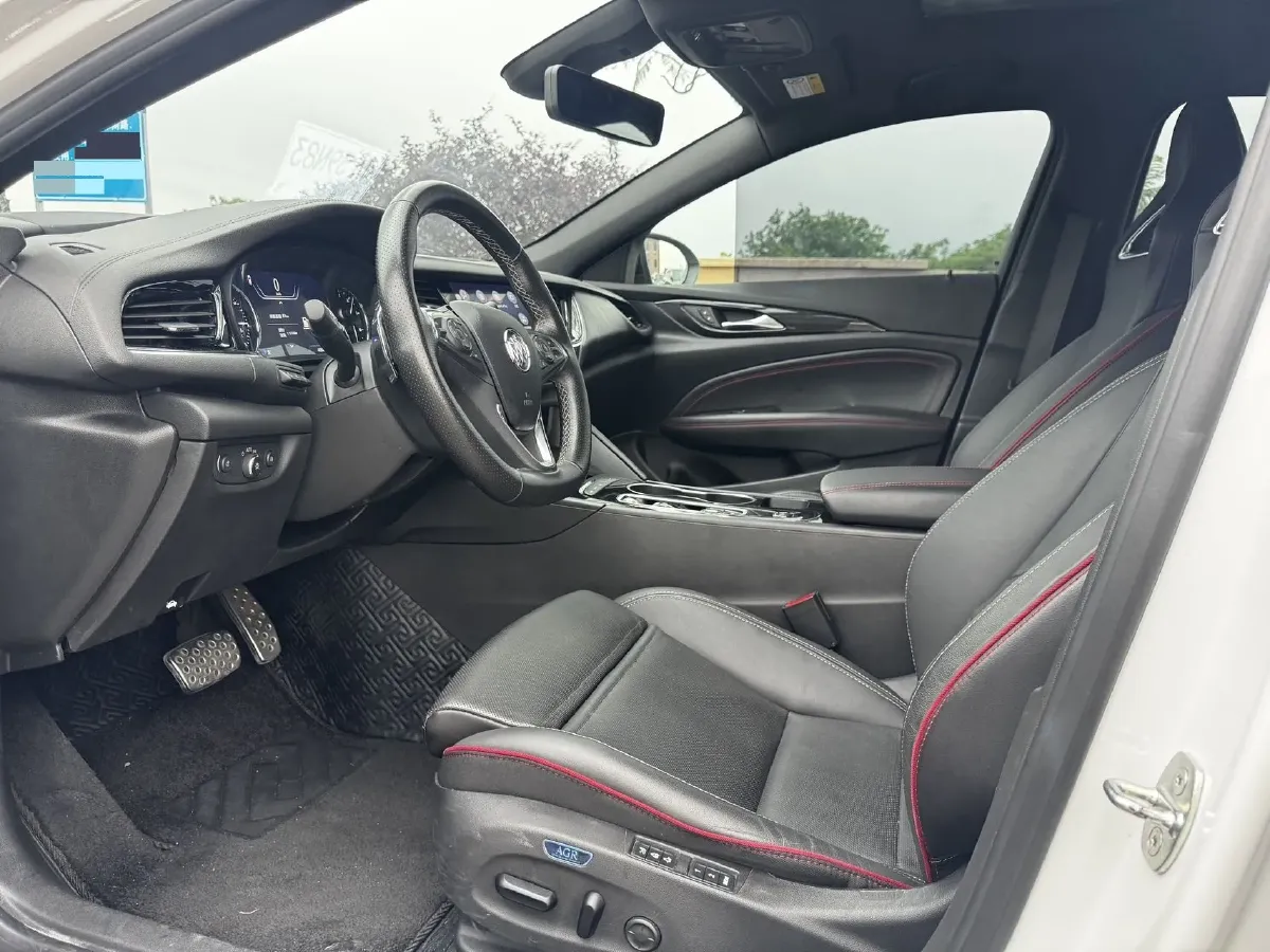 2022 Buick Regal 2.0T 237HP L4 9AT,autocango,china used car exporter,china ev exporter,chinese used car exporter,chinese used ev exporter