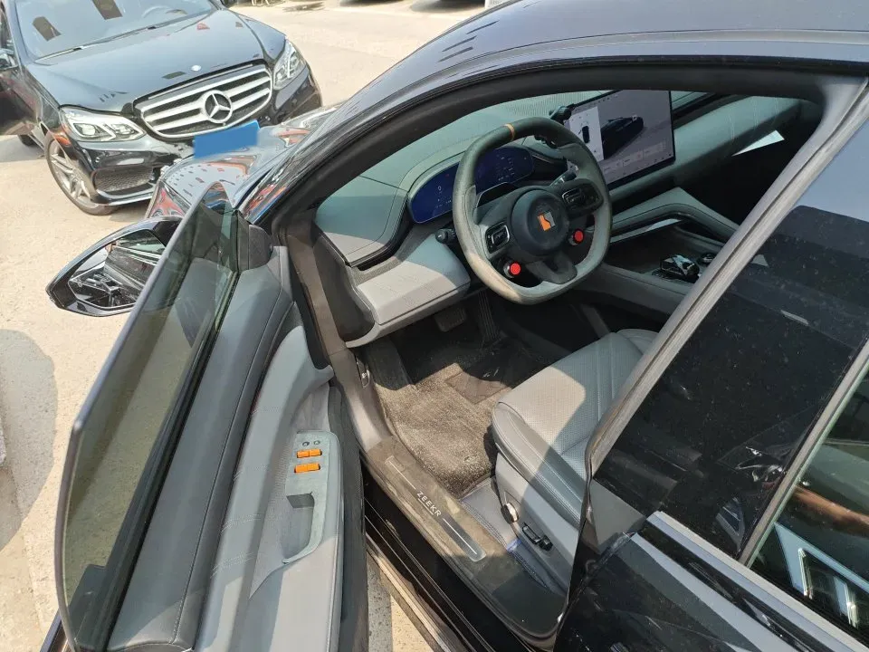 2024 Zeekr 001 BEV 100KWH,autocango,china used car exporter,china ev exporter,chinese used car exporter,chinese used ev exporter